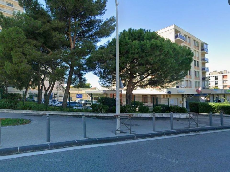 Næringseiendom i Marseille, Bouches-du-Rhone - bilde 2