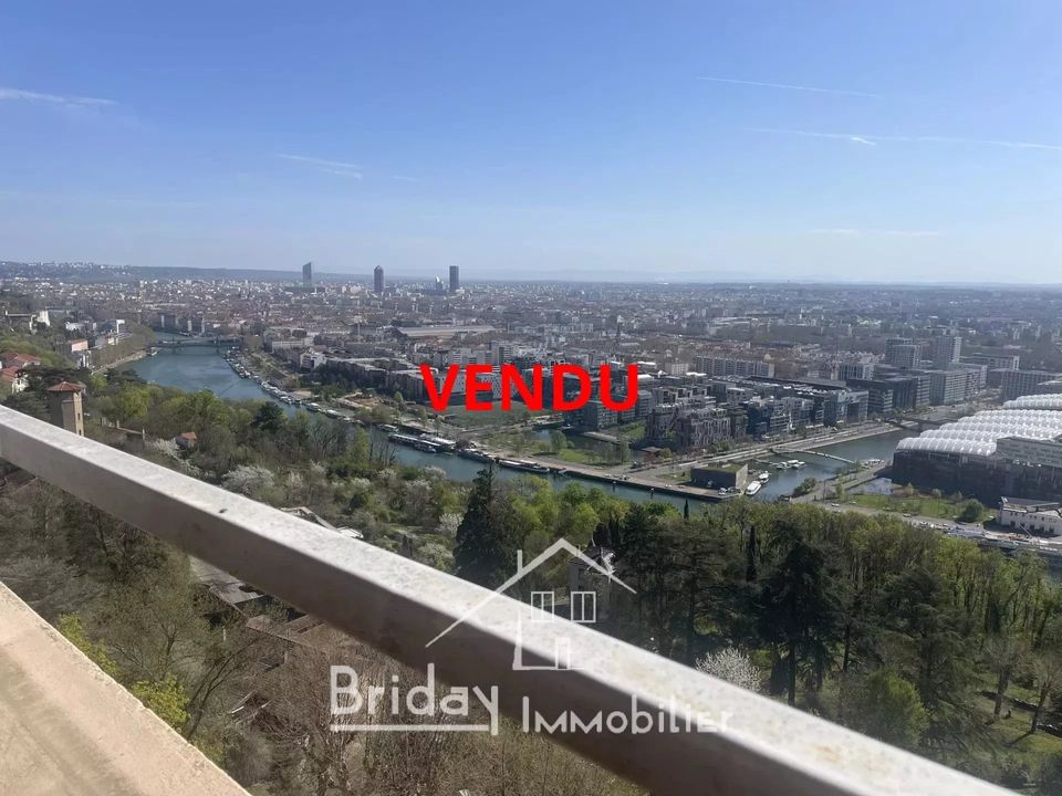 Lejlighed i Sainte-Foy-les-Lyon, Rhone - foto 1