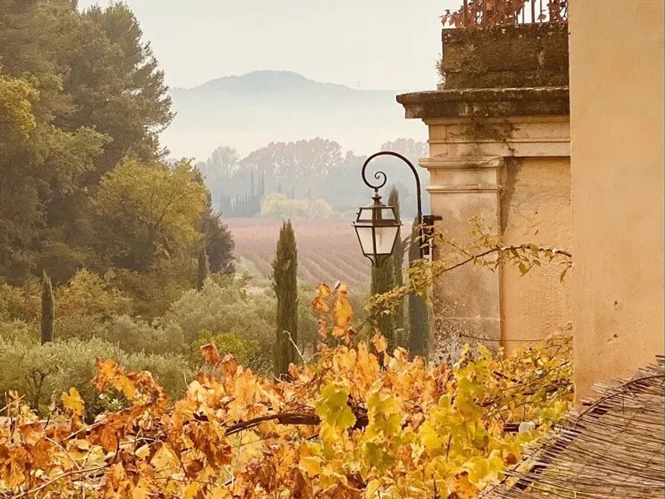 Erhvervsejendom i Aix-en-Provence, Bouches-du-Rhone - foto 4