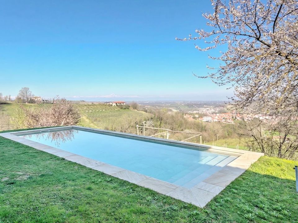 Villa i Dogliani, Cuneo - bilde 1