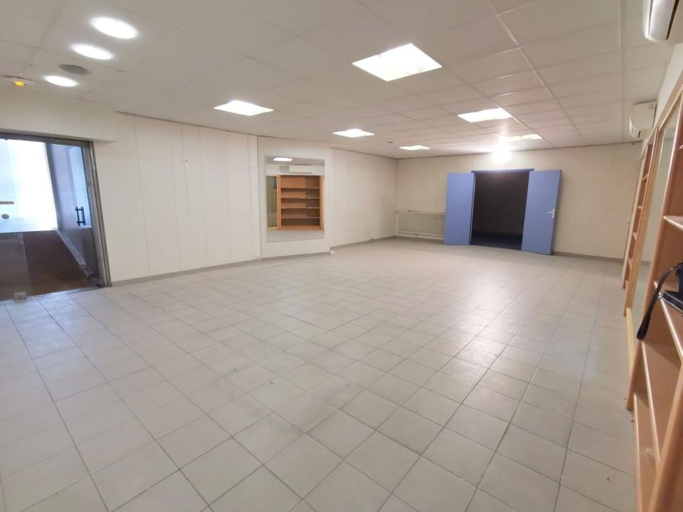 L'establiment comercial a Avignon, Vaucluse - foto 1