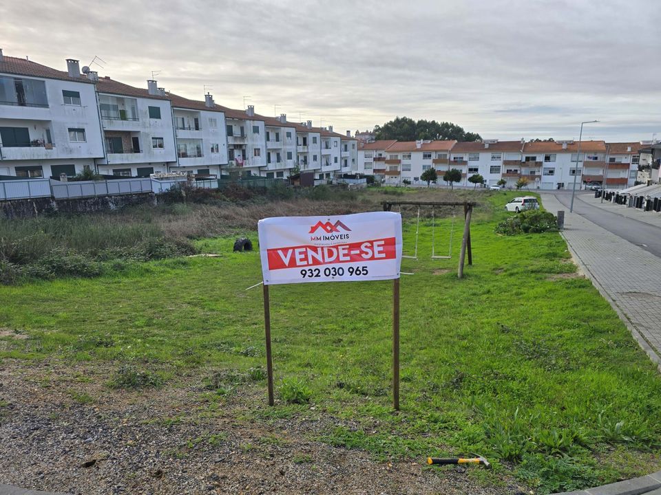 Helårsgrund i Sao Joao de Ver, Aveiro - foto 1