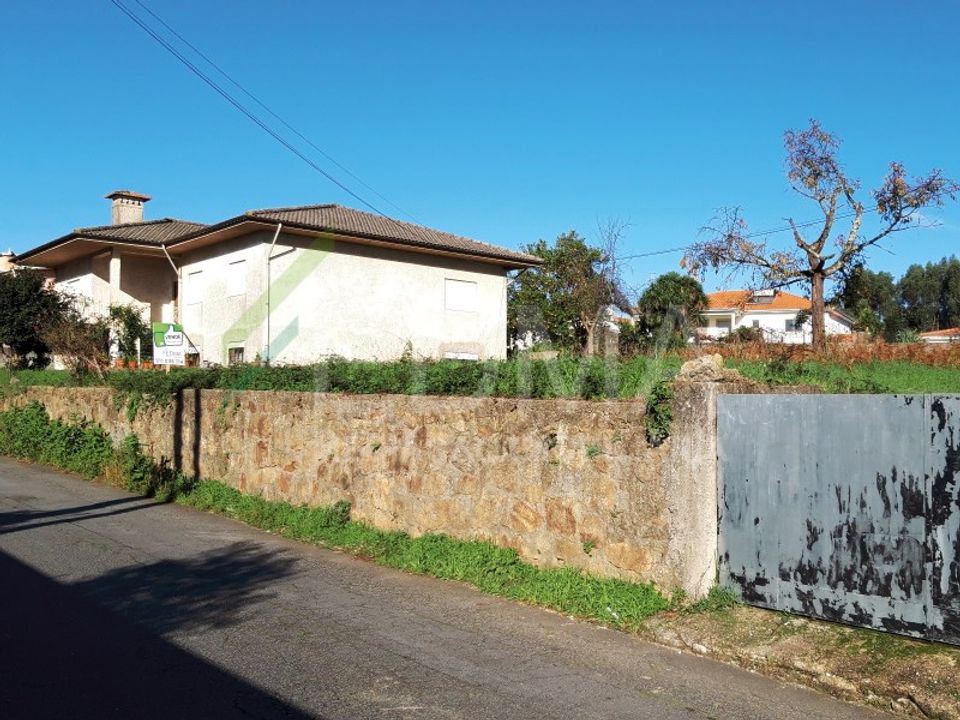 Helårsgrund i Vila Nova de Famalicao, Braga - foto 2