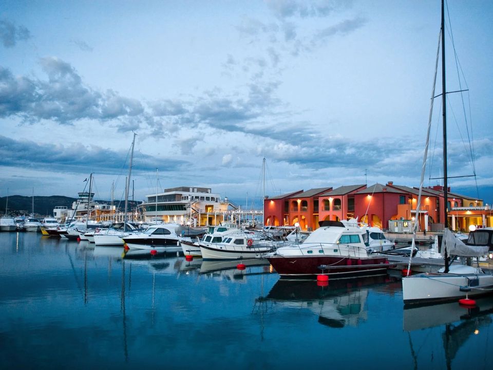 Lejlighed i Loano, Savona - foto 1