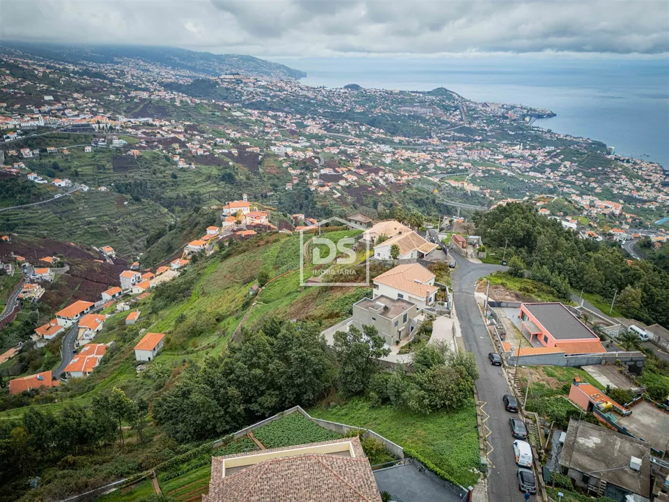Helårsgrund i Camara de Lobos, Madeira - foto 3