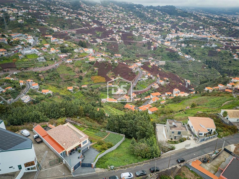 Helårsgrund i Camara de Lobos, Madeira - foto 4