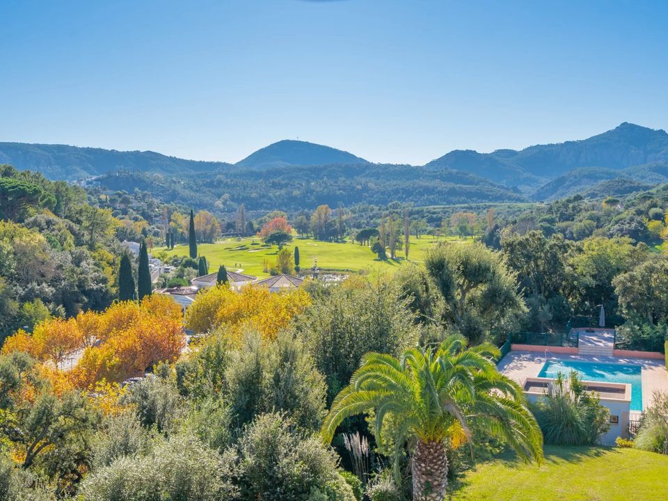 Leilighet i Mandelieu-la-Napoule, Alpes-Maritimes - bilde 1