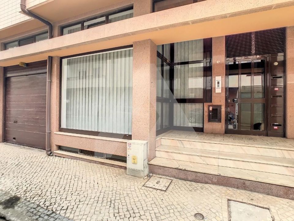 Erhvervsejendom i Ovar, Aveiro - foto 2