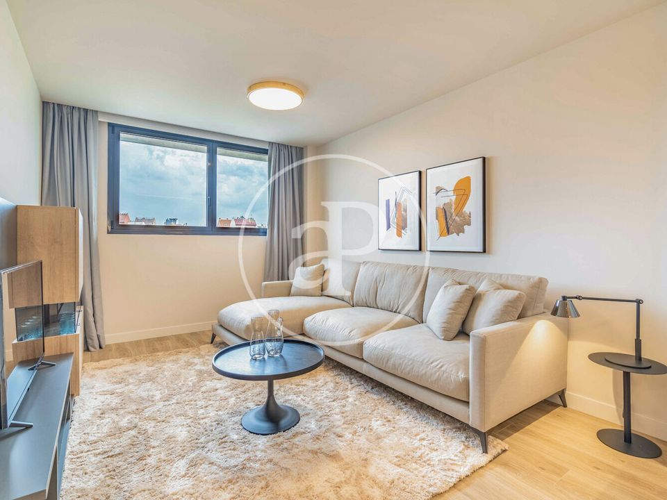 Apartment in Madrid, Madrid - photo 2
