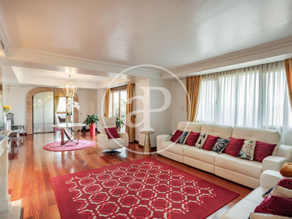 Villa i Pozuelo De Alarcon, Madrid - foto 2