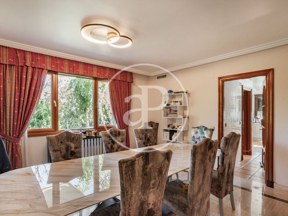 Villa i Pozuelo De Alarcon, Madrid - foto 5