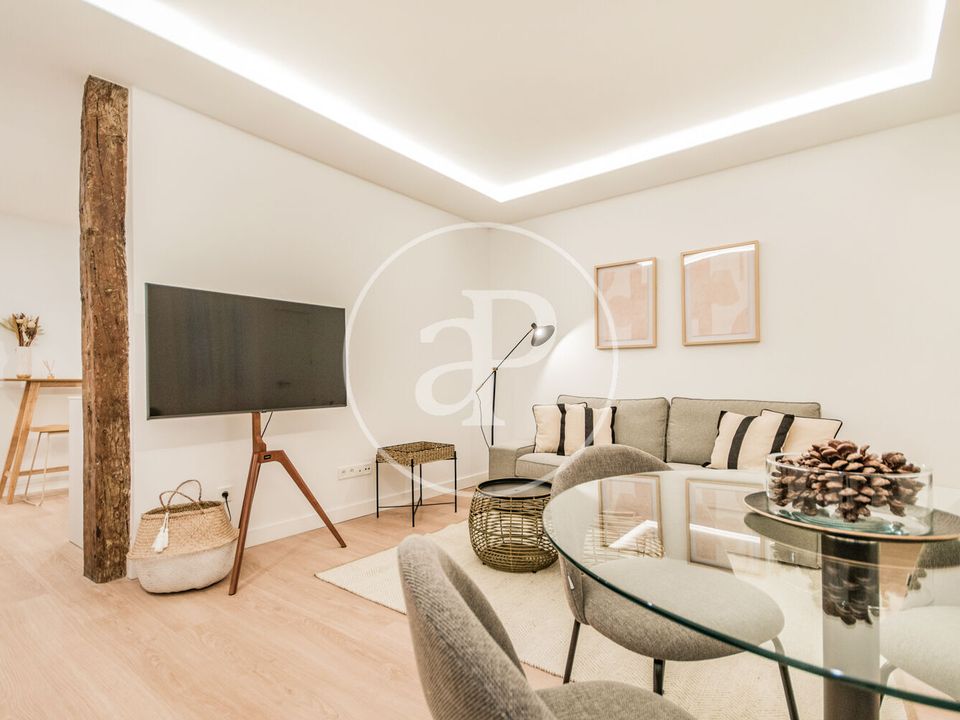 Apartment in Madrid, Madrid - photo 2