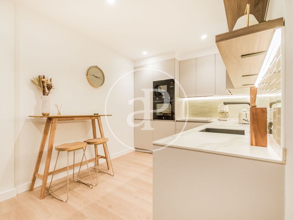 Apartment in Madrid, Madrid - photo 5