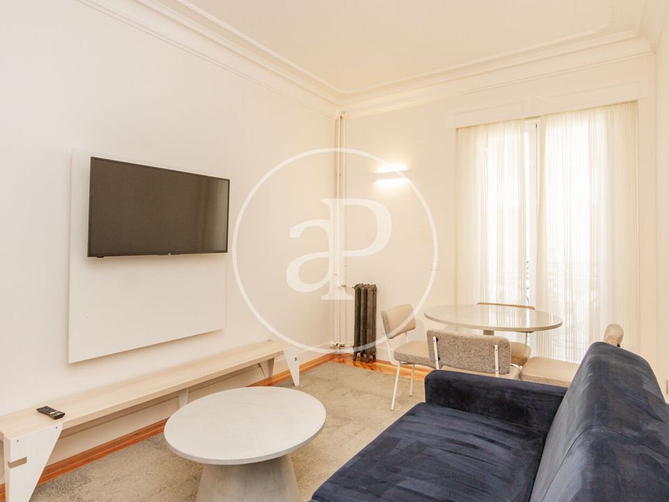 Apartment in Madrid, Madrid - photo 3