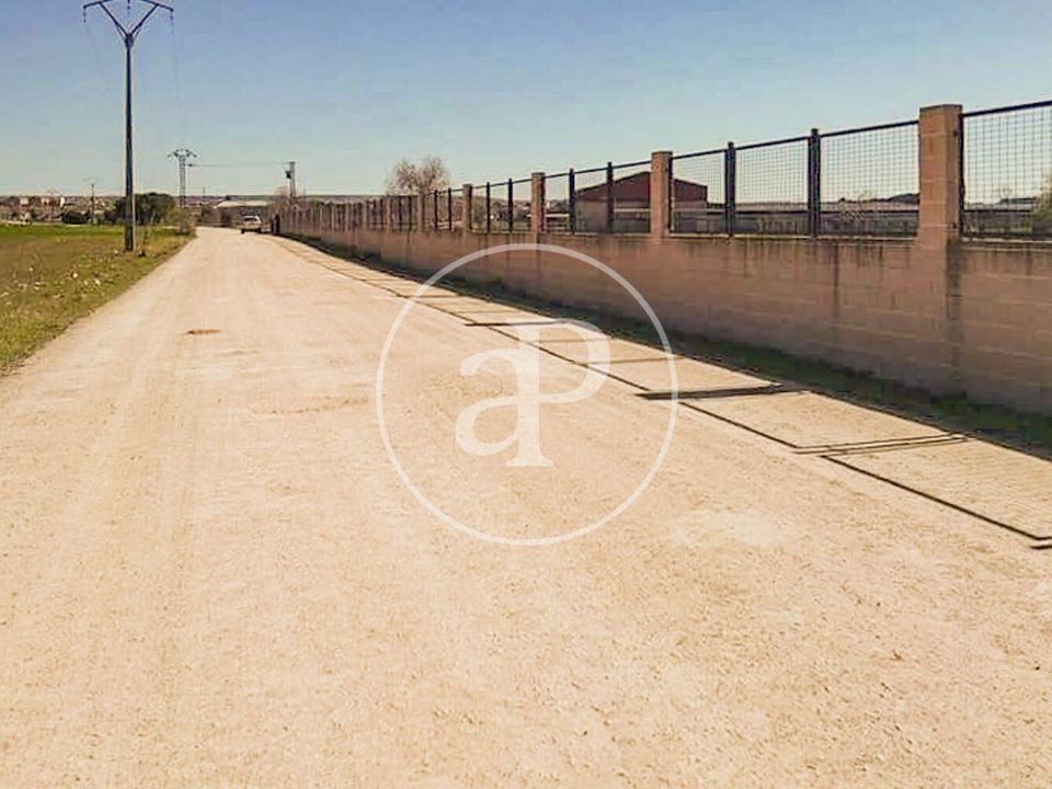 Helårsgrund i Fuente El Saz De Jarama, Madrid - foto 5