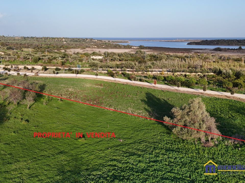 Helårsgrund i Noto, Siracusa - foto 1