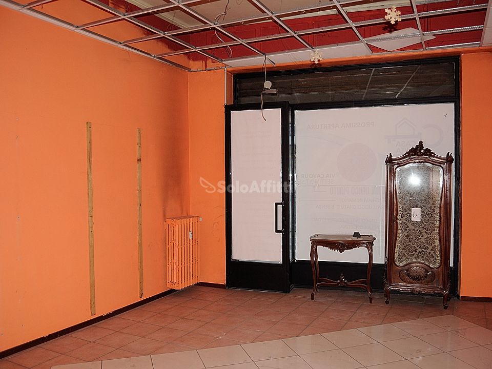 Erhvervsejendom i Settimo Torinese, Turin - foto 1