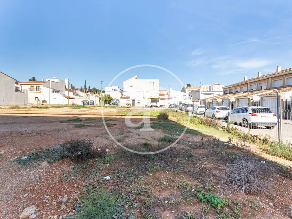 Helårsgrund i Riba-Roja De Turia, Valencia - foto 1