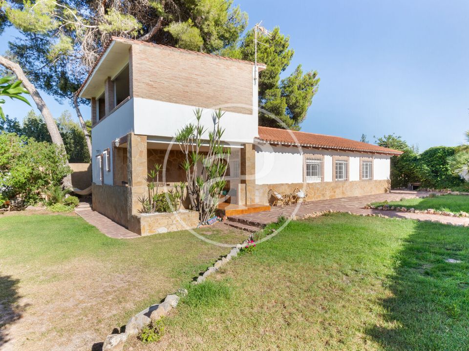 Villa i Riba-Roja De Turia, Valencia - foto 1