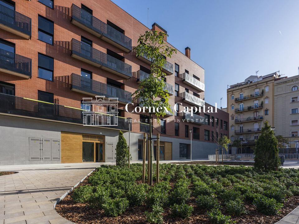 Garage i L'Hospitalet De Llobregat, Barcelona - foto 4