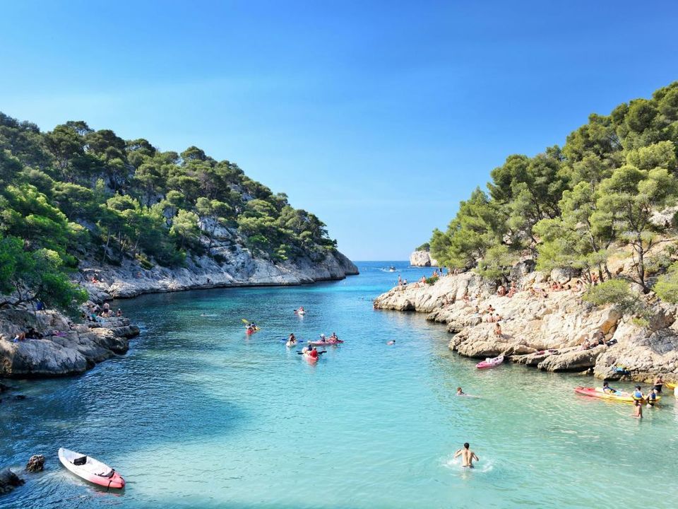 Erhvervsejendom i Marseille, Bouches-du-Rhone - foto 1