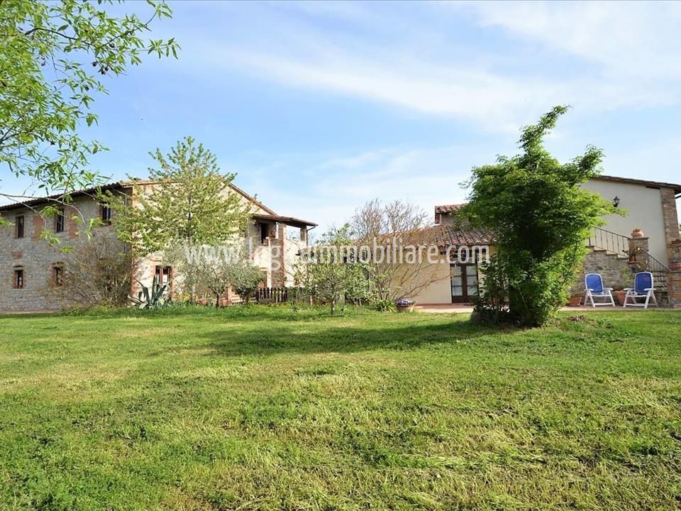 Farm hus i Monteleone d'Orvieto, Terni - foto 1