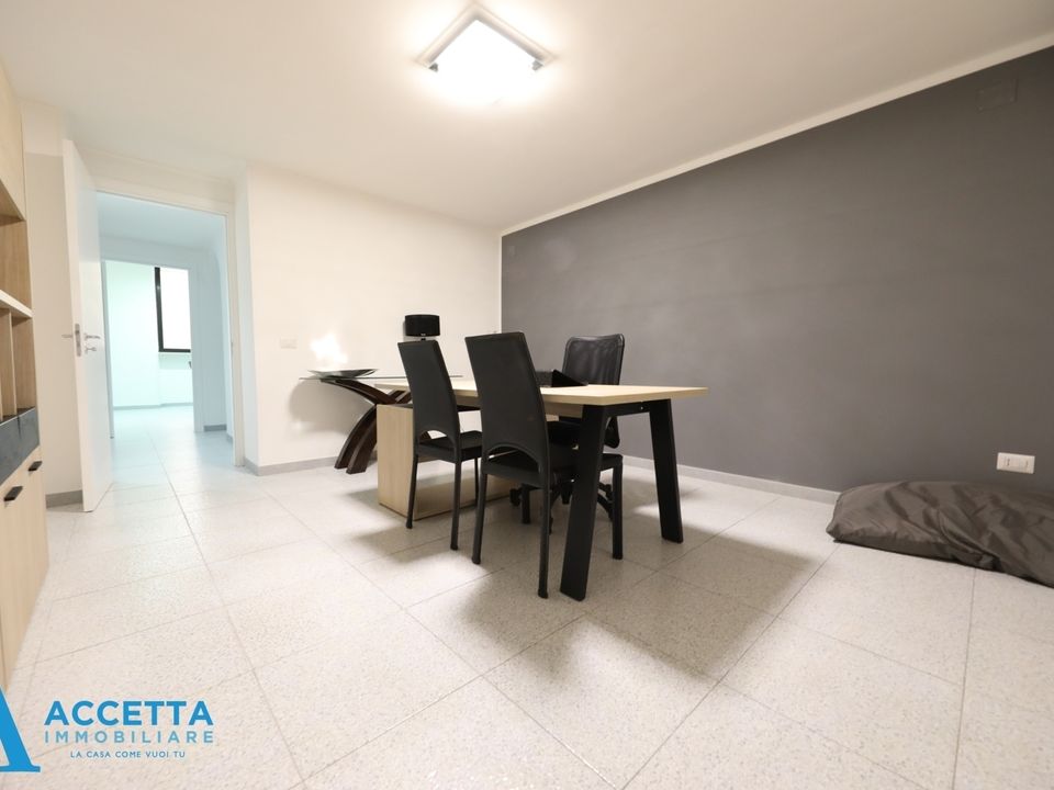 Erhvervsejendom i Taranto, Taranto - foto 4