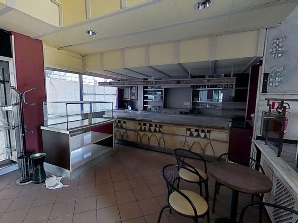 Erhvervsejendom i Diano Marina, Imperia - foto 3