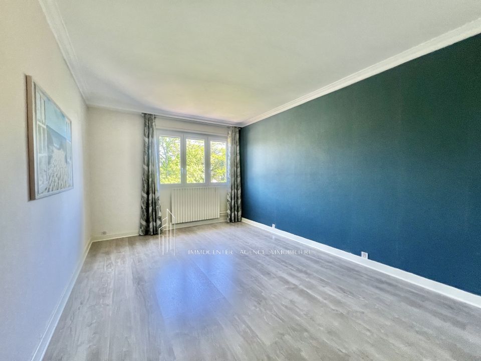Villa in Roussillon, Isere - photo 5