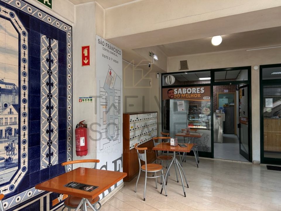 Erhvervsejendom i Leiria, Leiria - foto 4