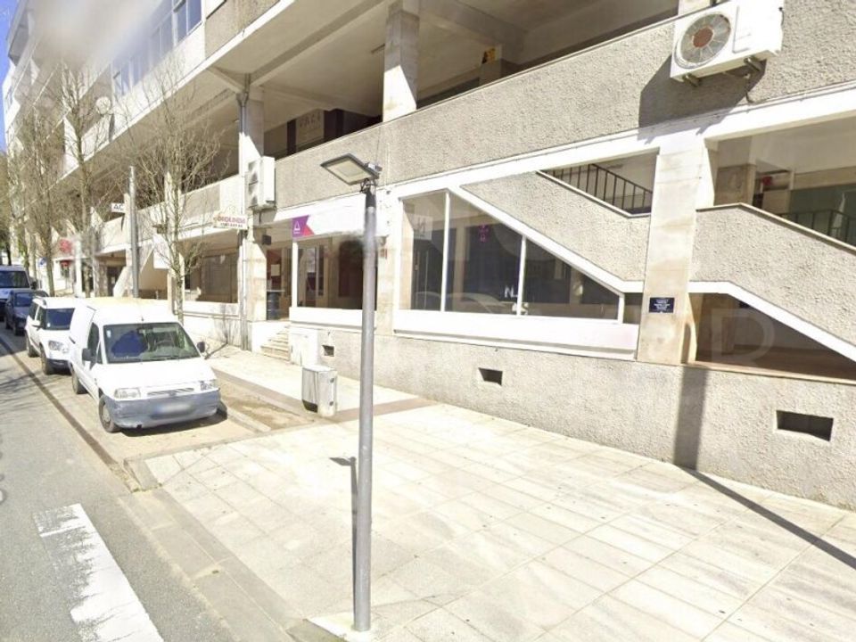 Erhvervsejendom i Valenca, Viana do Castelo - foto 1