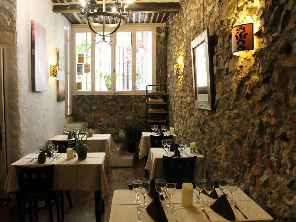 Erhvervsejendom i Antibes, Alpes-Maritimes - foto 1