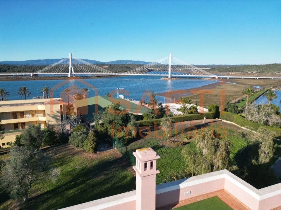 Lejlighed i Estombar, Faro - foto 1