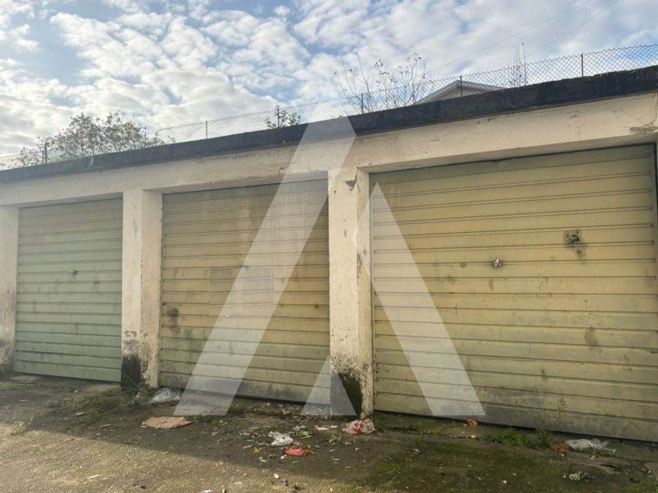 Garage i Albergaria-a-Velha, Aveiro - foto 2