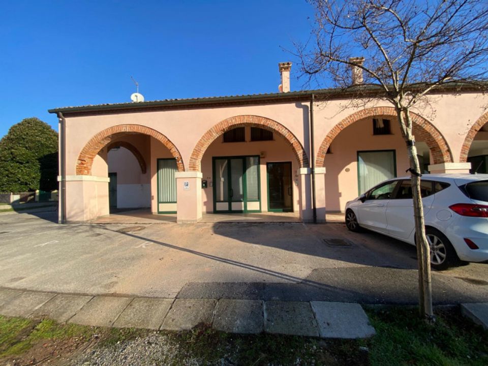 Erhvervsejendom i Veggiano, Padua - foto 1