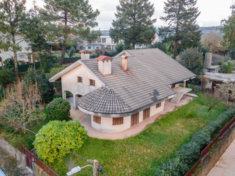 Villa i Felgueiras, Porto - bilde 1