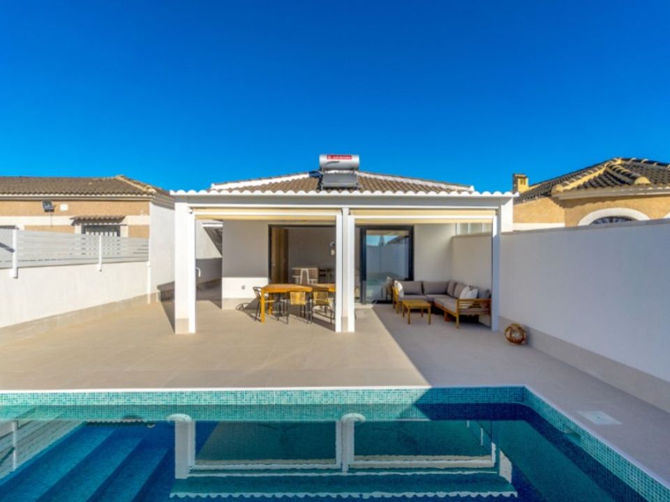 Villa i La Torreta, Alicante - foto 1