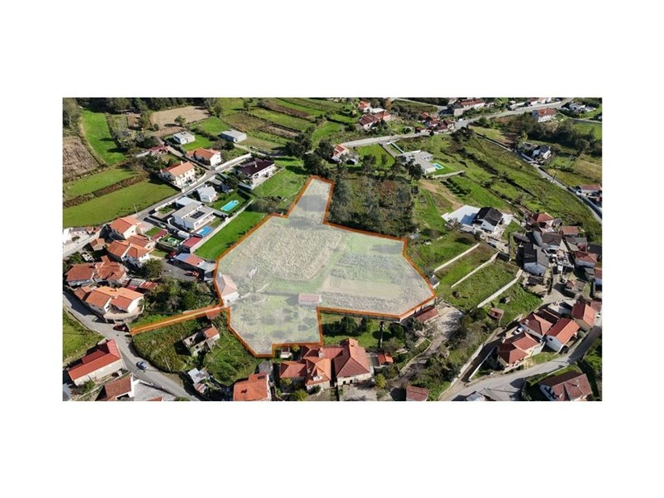 Helårsgrund i Gandra e Taiao, Viana do Castelo - foto 1