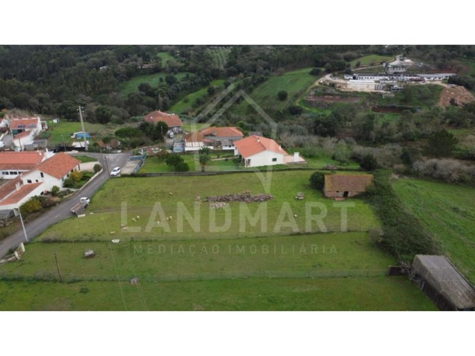 Helårsgrund i Caldas da Rainha, Leiria - foto 1