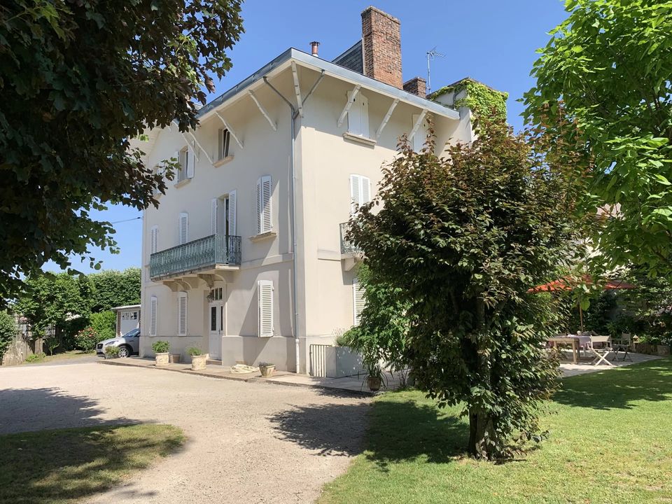 Villa i Le Creusot, Saone-et-Loire - foto 1
