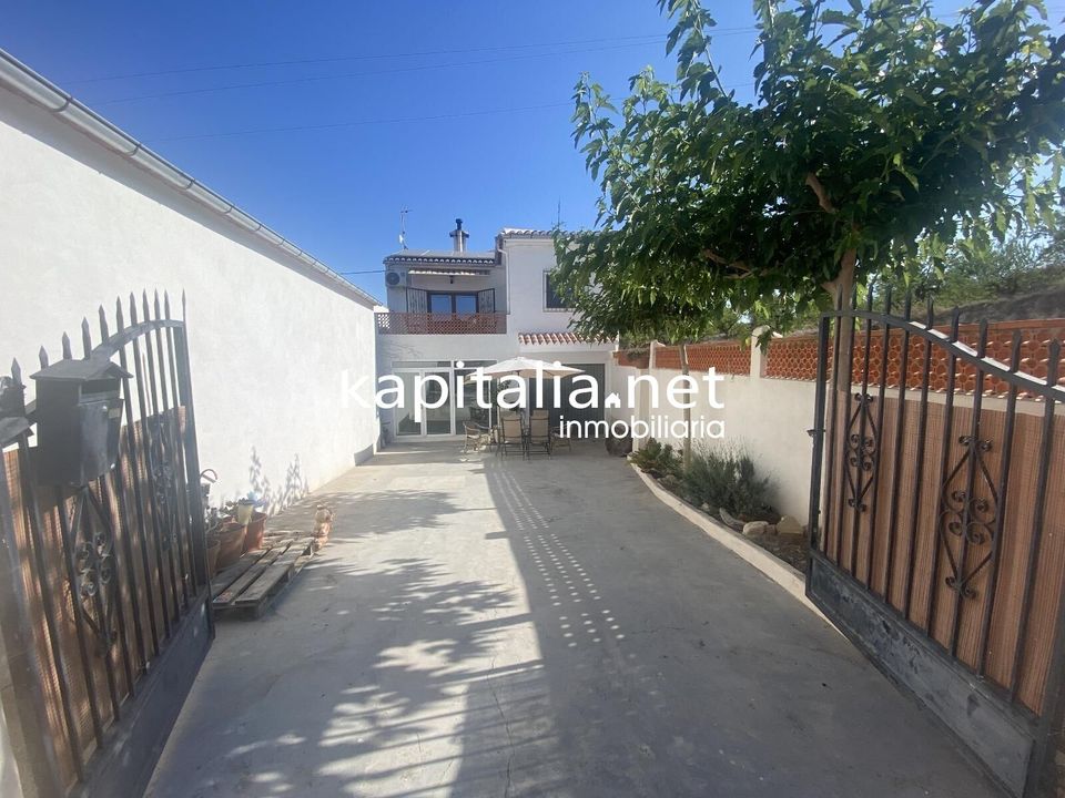 Casa de poble a Benilloba, Alicante - foto 1