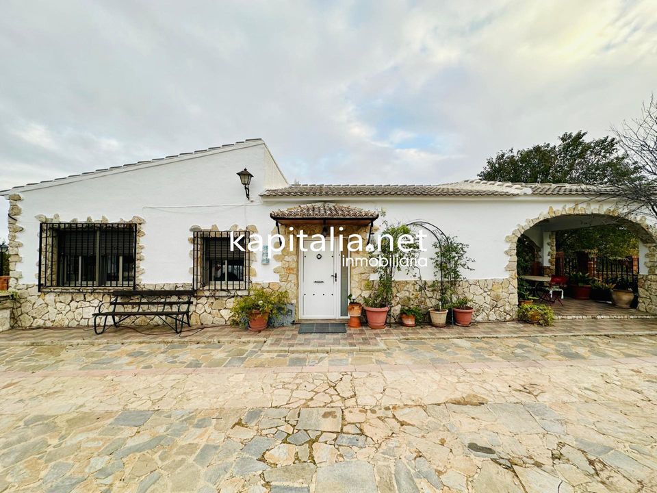 Villa i L'Olleria, Valencia - foto 1