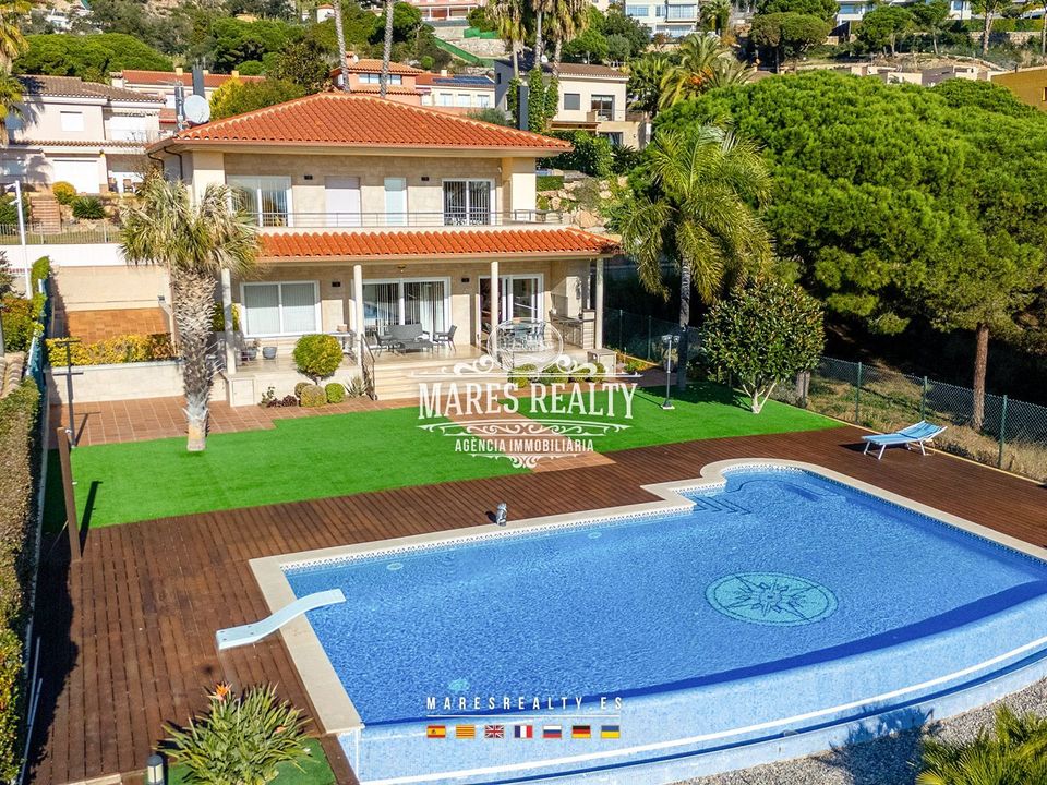 Villa i Lloret De Mar, Gerona - foto 1