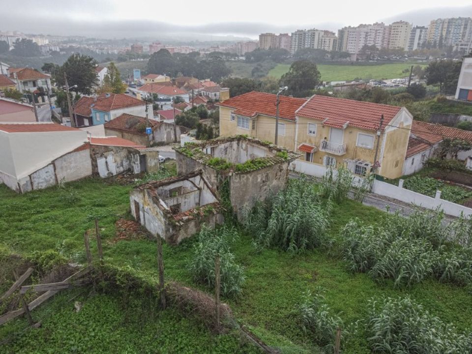 Helårsgrund i Cacem, Lisbon - foto 5