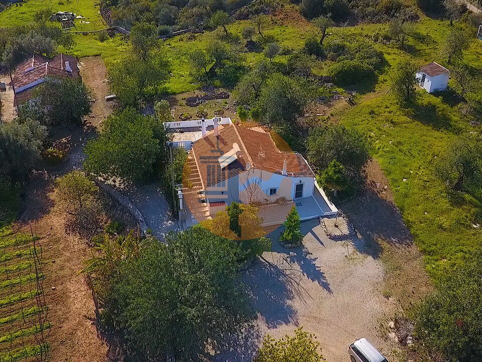 Gård i Santo Estevao, Faro - bilde 1