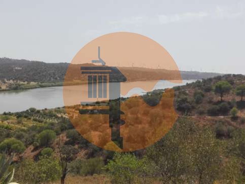 Helårsgrund i Alcoutim, Faro - foto 1