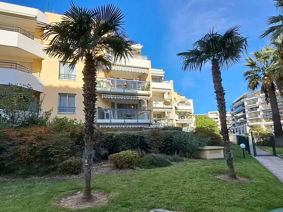 Lejlighed i Cagnes-sur-Mer, Alpes-Maritimes - foto 1