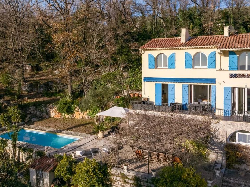 Landejendom i Chateauneuf-Grasse, Alpes-Maritimes - foto 1