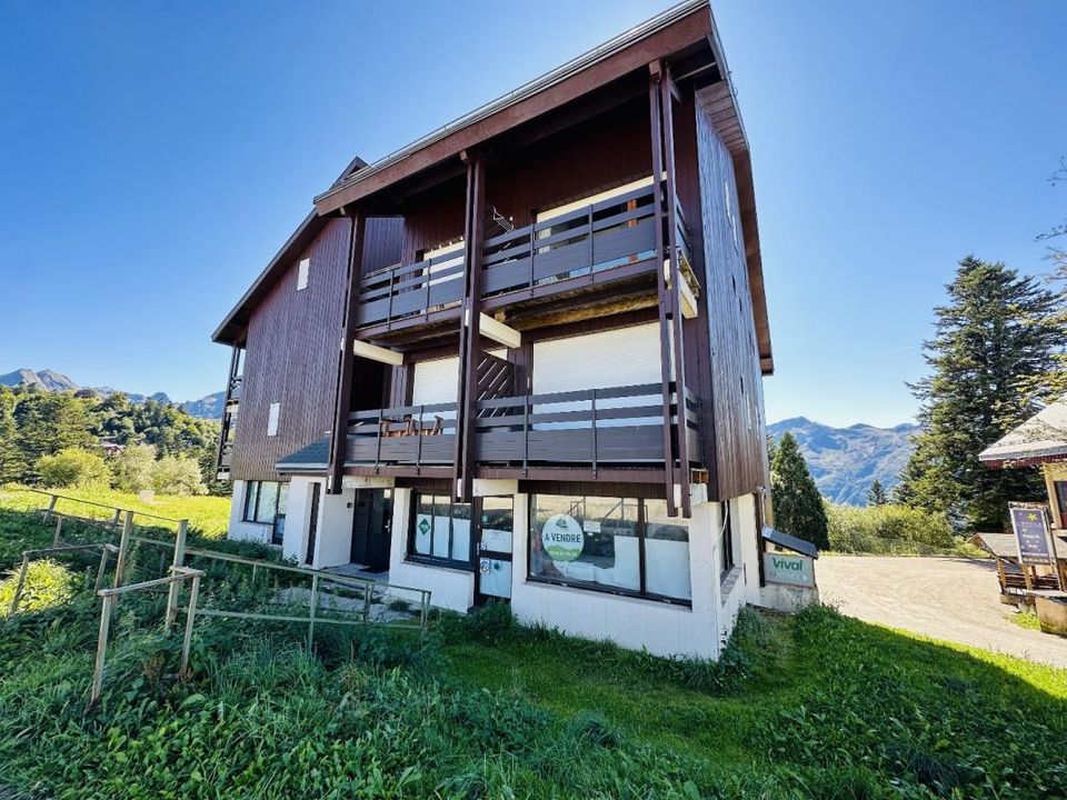 L'establiment comercial a Ustou, Ariege - foto 1