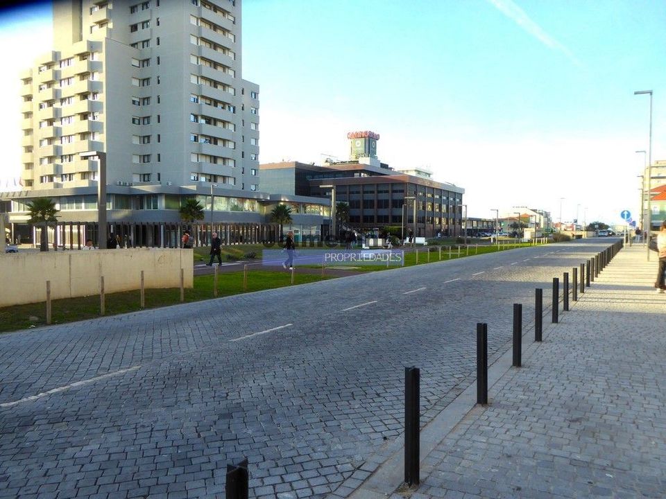 Helårsgrund i Espinho, Aveiro - foto 3